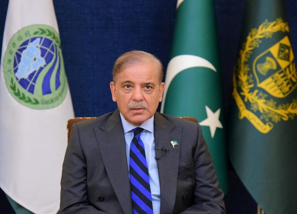 सिंधु जल विवाद पर भड़के Shehbaz Sharif