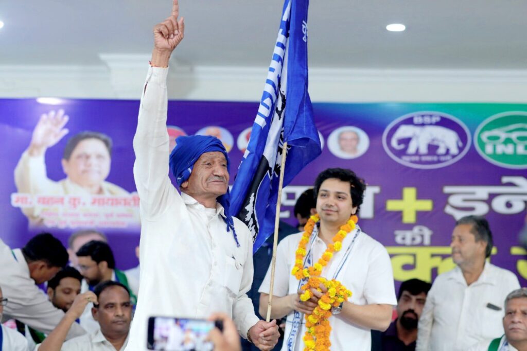 Akash Anand's stature increased in BSP, he became the second leader after Mayawati