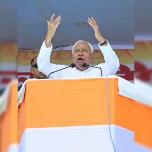 बिहार में उद्योग लगाने वालों को नीतीश का 'स्पेशल पैकेज'