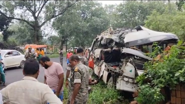 सड़क हादसे