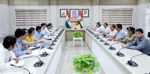 Business will become easier in Uttar Pradesh, workers' interests will be protected