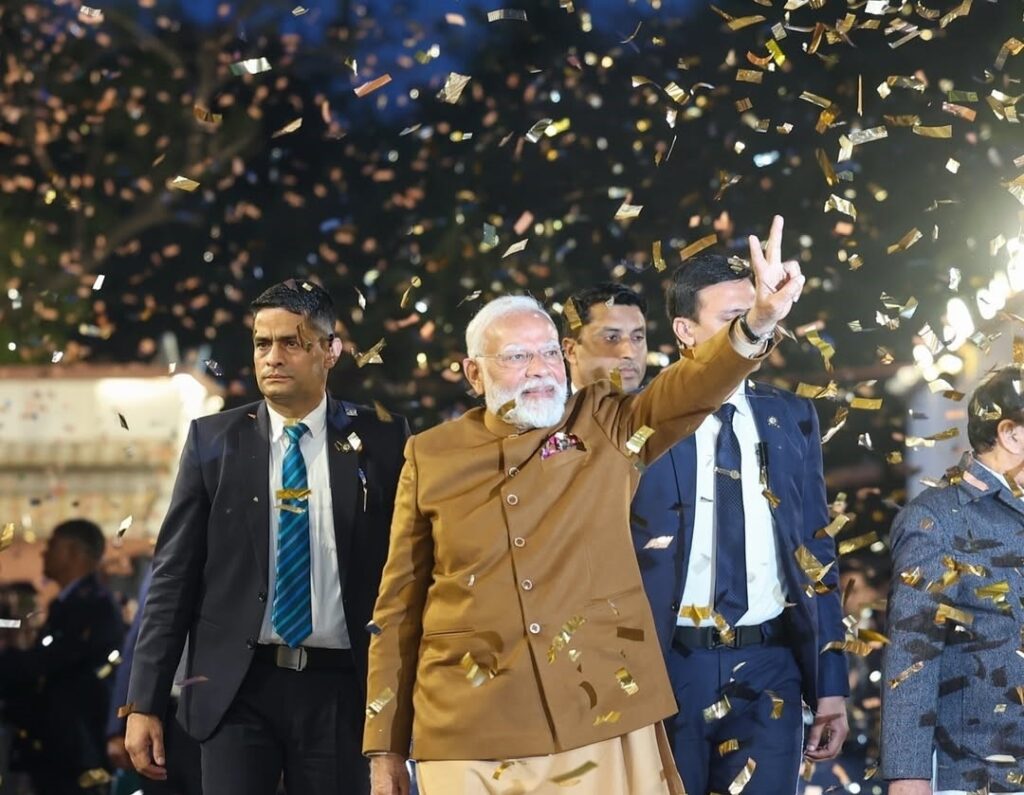 PM मोदी