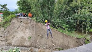 उत्तर बंगाल में बाढ़ और भूस्खलन का कहर, 17 की मौत
