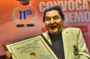 Asrani नेट वर्थ