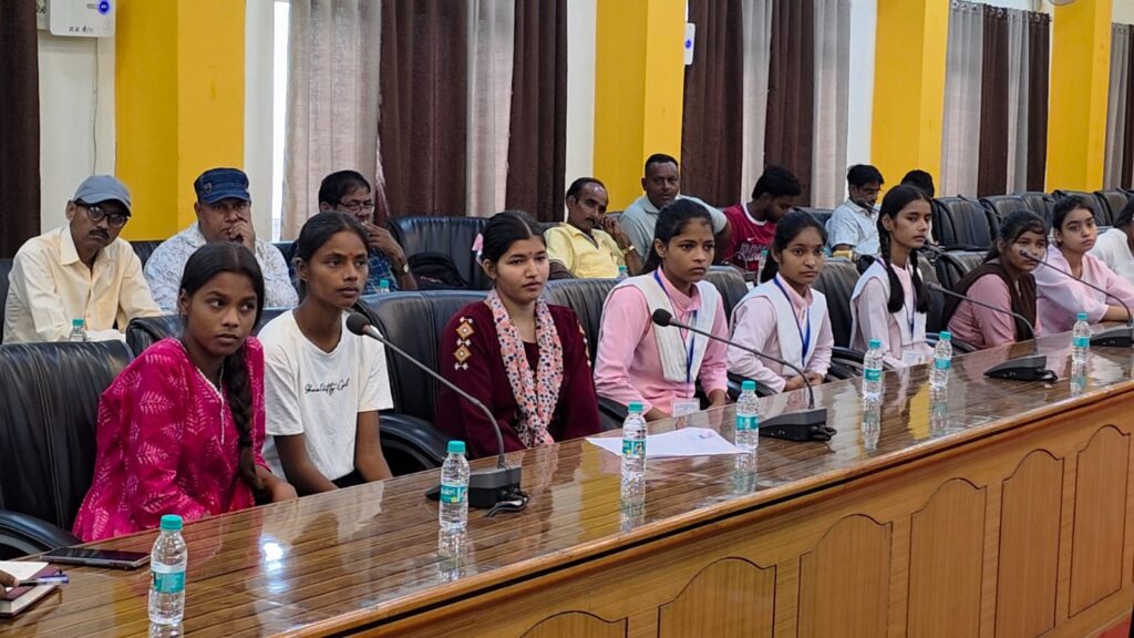 Yogi government is giving new wings to self-reliance of daughters through 'Driving My Dreams. NewG India