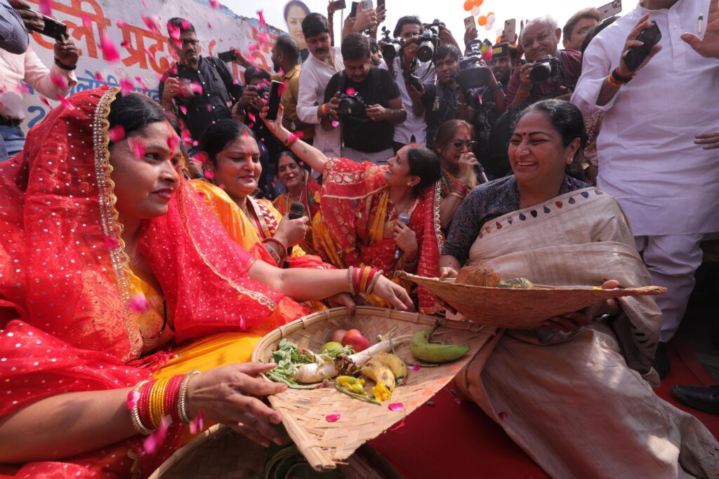 There will be a confluence of faith and devotion at the Chhath Ghats of Delhi, preparations have begun. NewG India