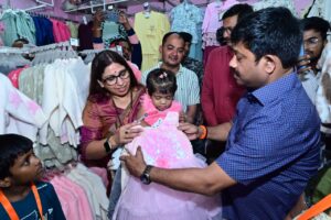 1490 children from Dalit settlements were made to do Diwali shopping. NewG India