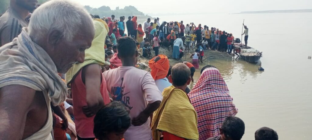 Four people, including a father and son, drowned while bathing at the Ganga Ghat; one died. NewG India