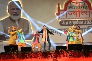 PM मोदी