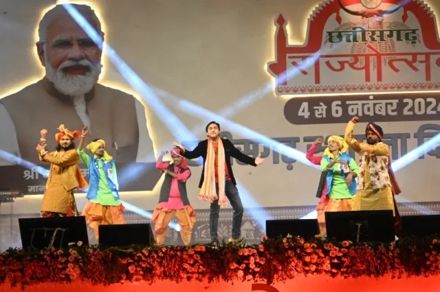 PM मोदी