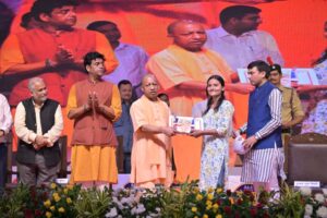 'Children should invest their time in books instead of smartphones. NewG India