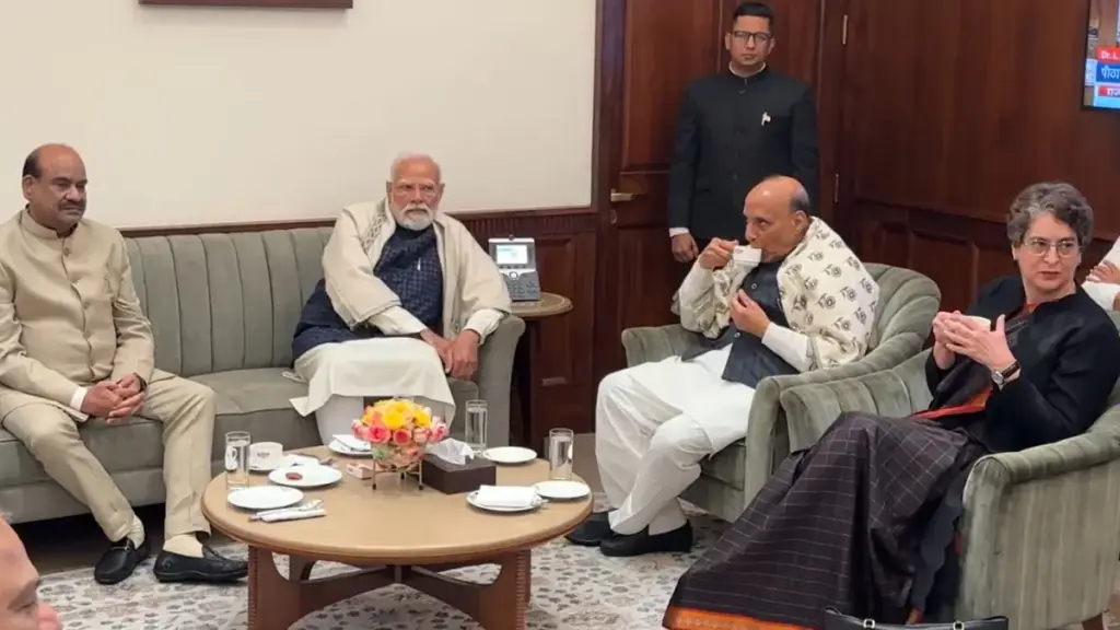 संसद सत्र समापन के बाद दिखी सौहार्दपूर्ण तस्वीर: मोदी-प्रियंका में हुई 'चाय पर चर्चा'