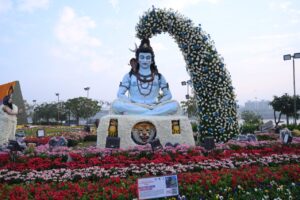 PM Modi praises flower show in Ahmedabad. NewG Indua