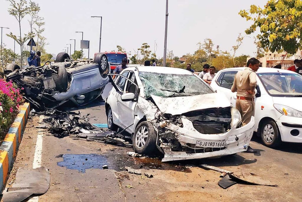 सड़क दुर्घटना पीड़ितों को अब मिलेगा नकद रहित उपचार