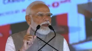 पीएम मोदी ने नोएडा एयरपोर्ट का किया उद्घाटन, कहा, 'वैश्विक संकट में भी भारत की रफ्तार बरकरार'