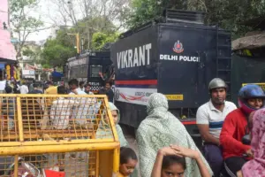 उत्तम नगर में भारी सुरक्षा के बीच निवासियों ने मनाई ईद