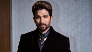 अल्लू अर्जुन के जन्मदिन पर घर के बाहर बेकाबू हुई भीड़, पुलिस ने किया लाठीचार्ज