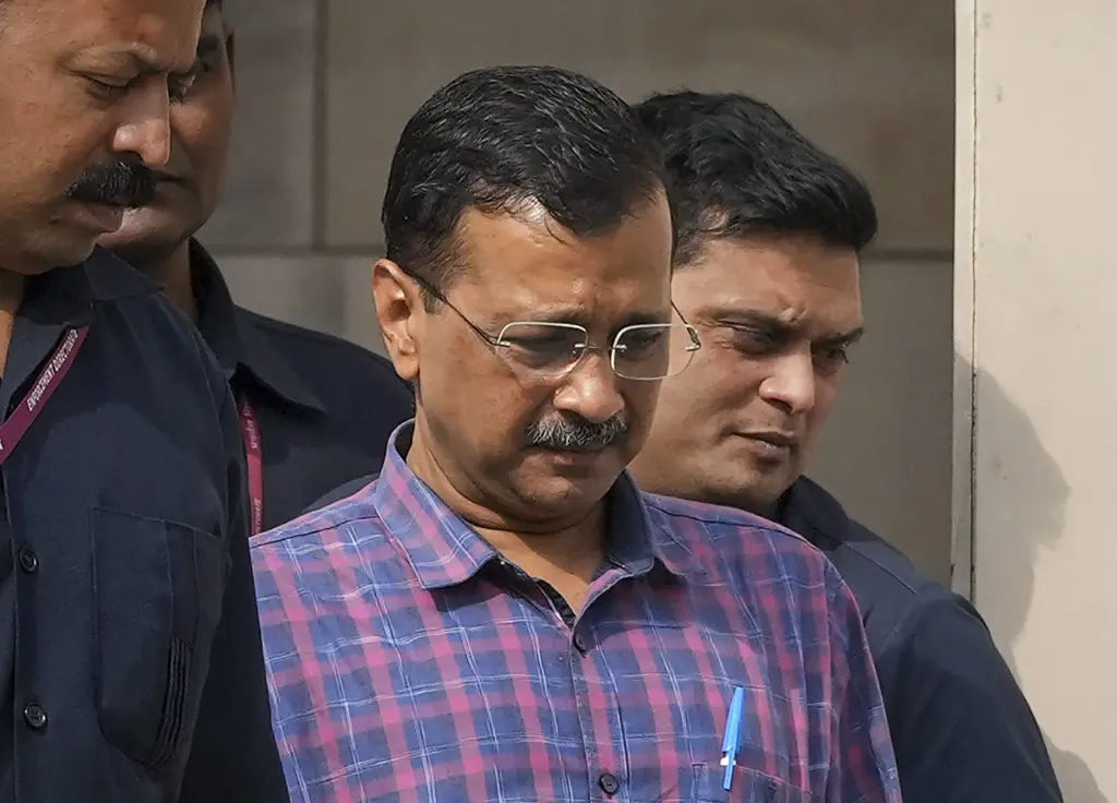अरविंद केजरीवाल ने आबकारी नीति मामले में हाई कोर्ट में जज के सामने की खुद की पैरवी