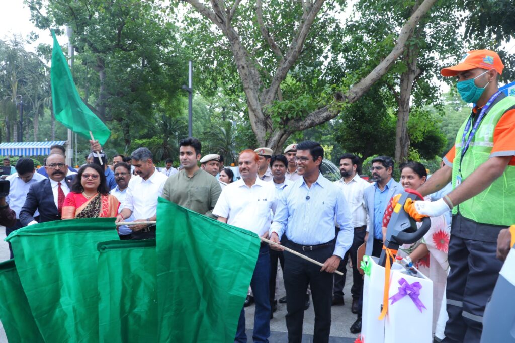 NDMC's new initiative, Gobbler machines will brighten New Delhi. NewG India