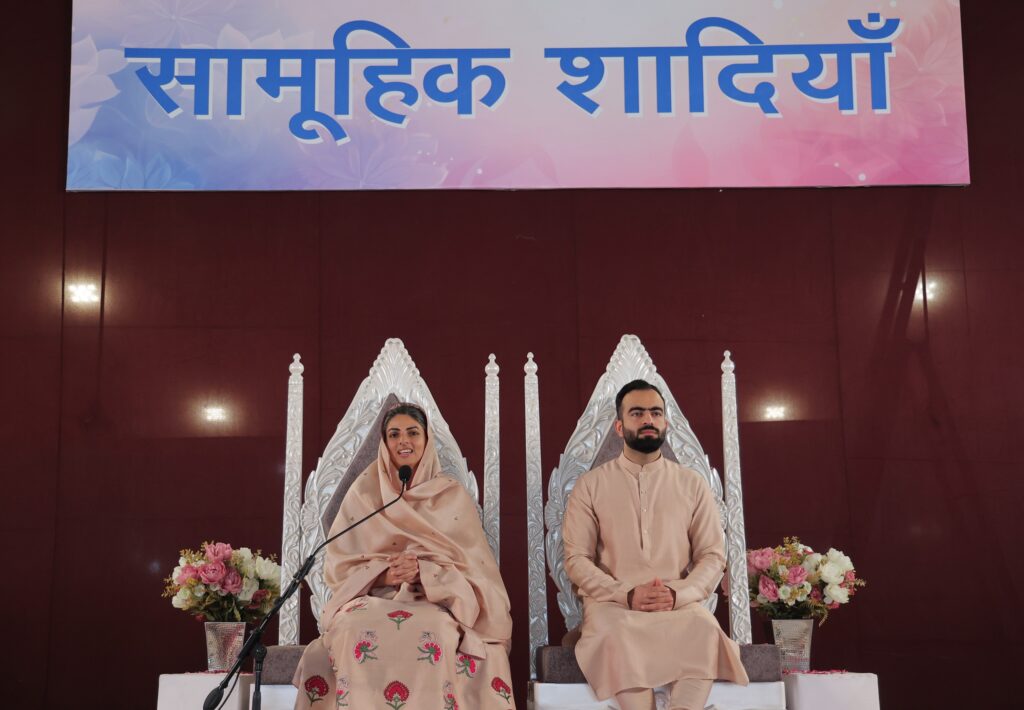 17 couples tied the knot in a simple mass wedding ceremony. NewG India