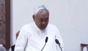 नीतीश कुमार ने ली राज्यसभा सांसद के रूप में ली शपथ