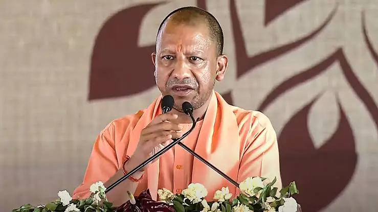 सपा का मतलब सिर्फ सैफई का विकास, हमने दिया सबको समान अधिकार: सीएम योगी