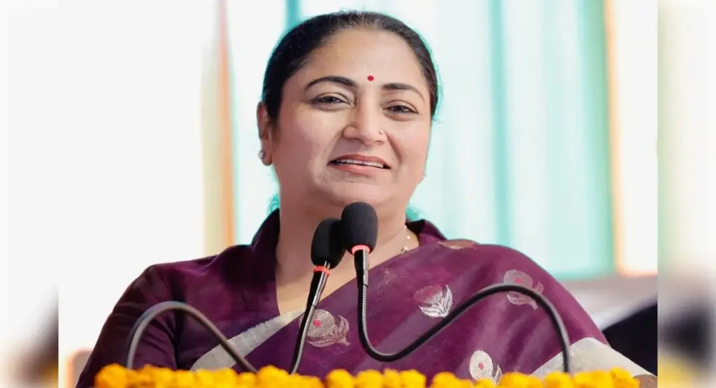 CM Rekha